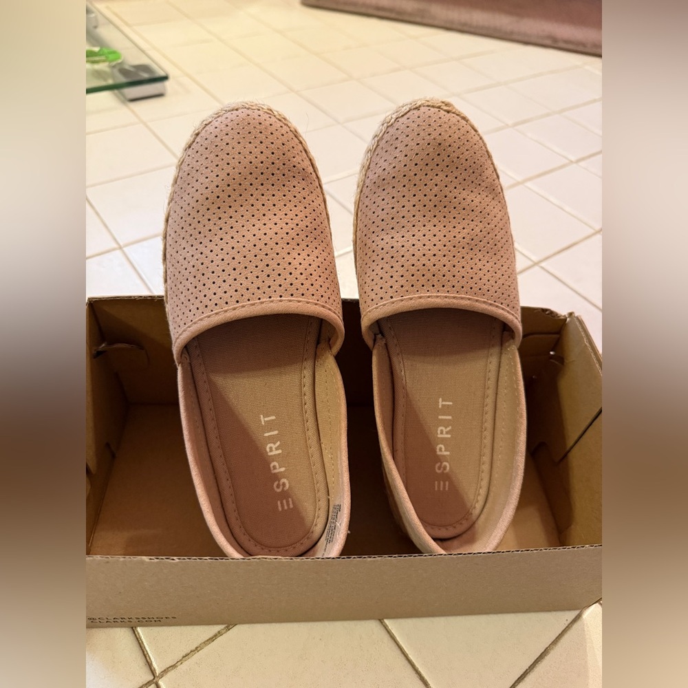 Esprit Women's Beige Espadrilles - Picture 2 of 6